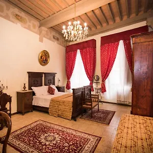 All'ombra Della Torre Only 3* Siena